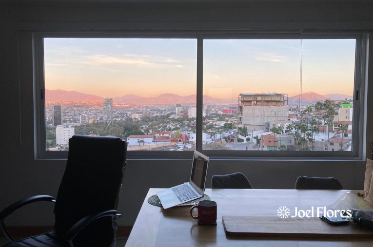 Departamento en Tijuana que forma parte de la memoria doméstica del escritor Joel Flores antes de una mudanza.